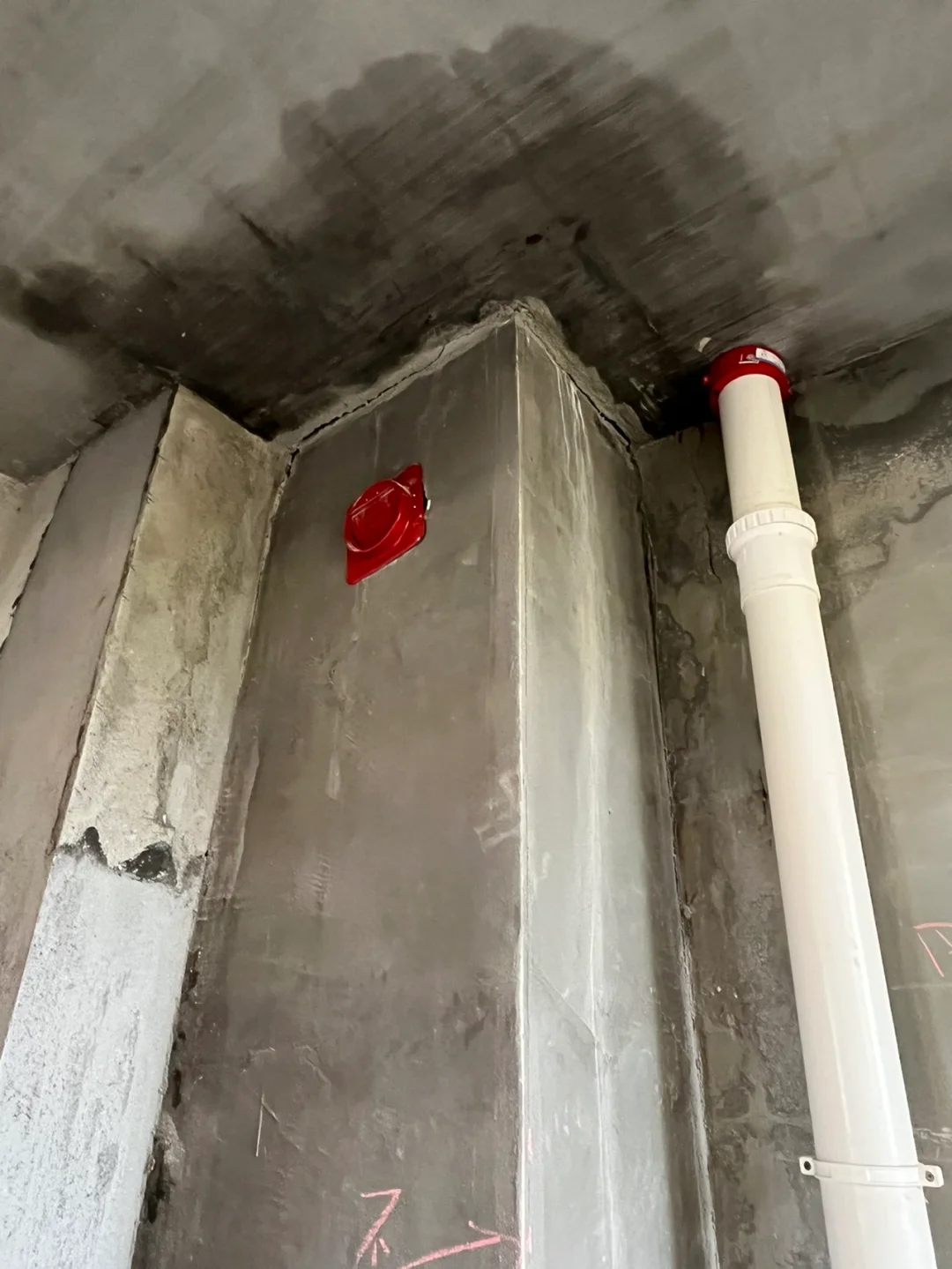 厨房墙砖空了怎么办(厨房墙砖空了怎么办视频)